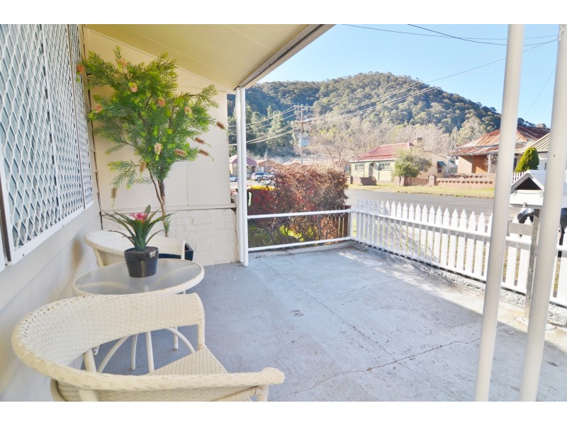10 Davy Street, Lithgow NSW 2790