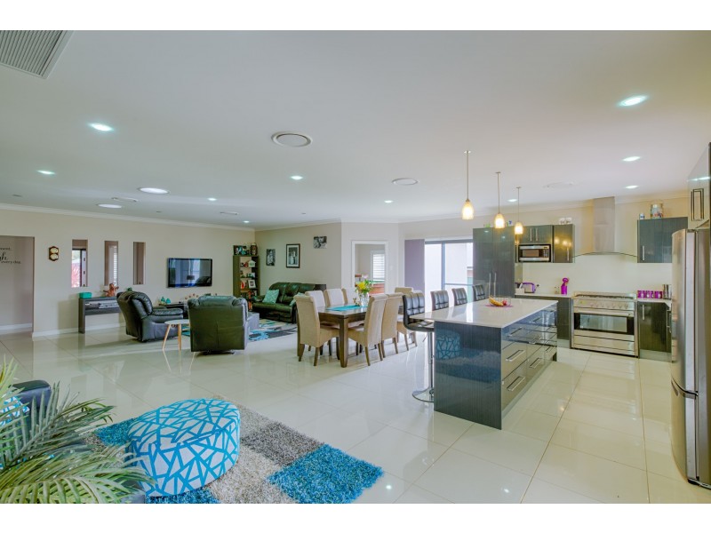 16 Robertson Street, Lithgow NSW 2790