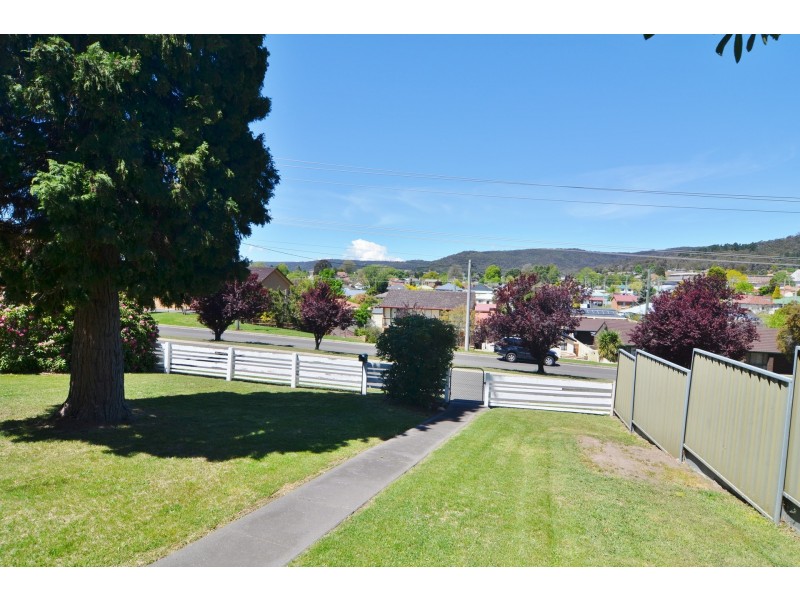 49 Musket Parade, Lithgow NSW 2790