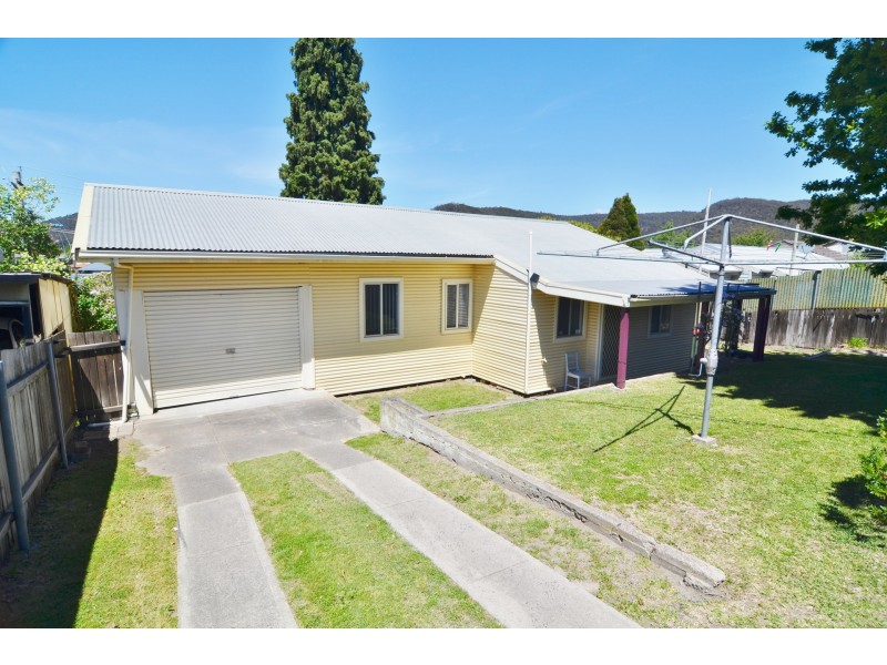 49 Musket Parade, Lithgow NSW 2790
