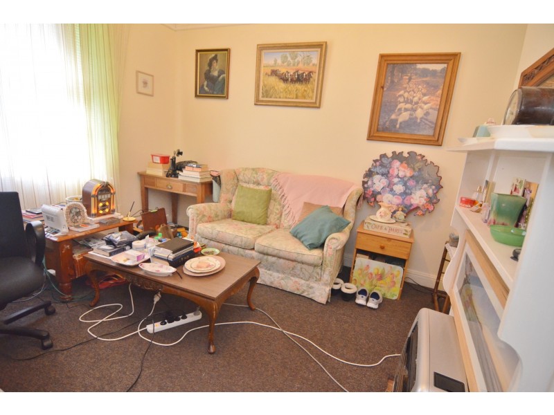 14 Clwydd Street, Lithgow NSW 2790