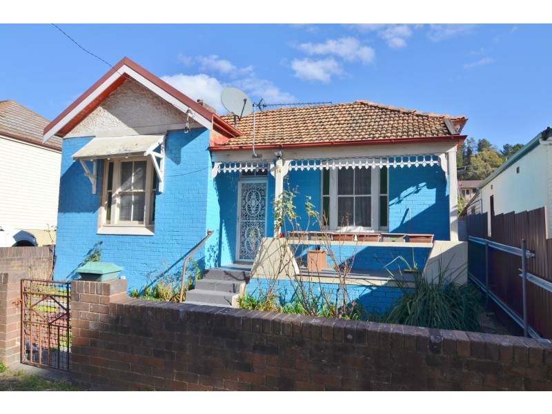 14 Clwydd Street, Lithgow NSW 2790