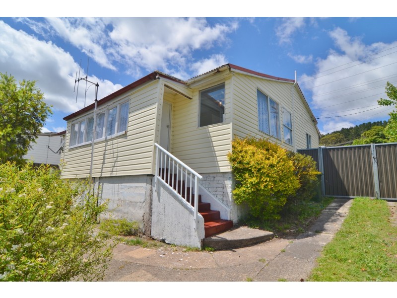 32 First Street, Lithgow NSW 2790