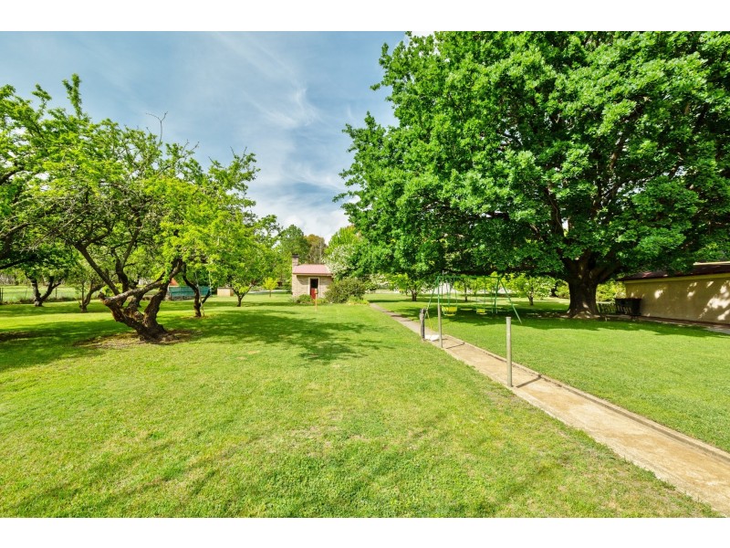 1024 Pipers Flat Road, Pipers Flat NSW 2847