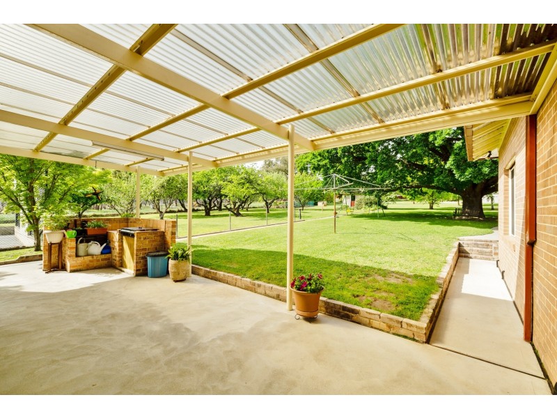 1024 Pipers Flat Road, Pipers Flat NSW 2847