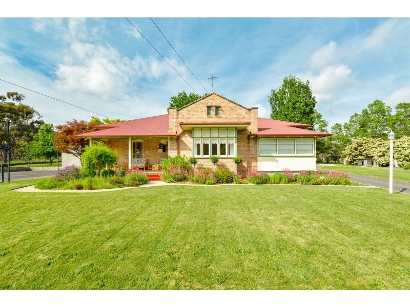 1024 Pipers Flat Road, Pipers Flat NSW 2847