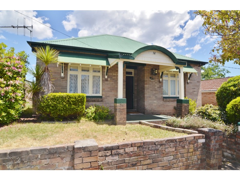 14 Ferro Street, Lithgow NSW 2790