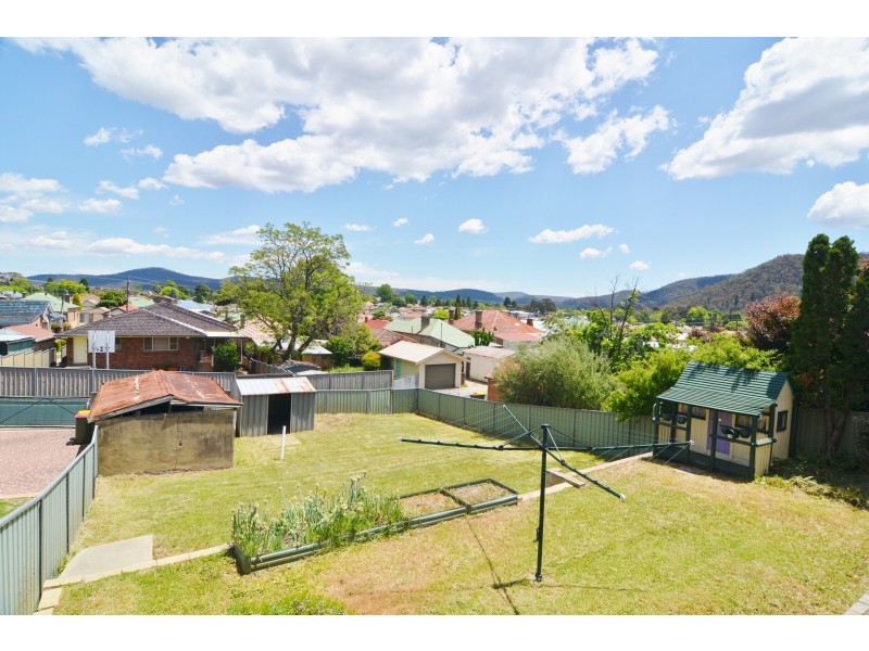 14 Ferro Street, Lithgow NSW 2790