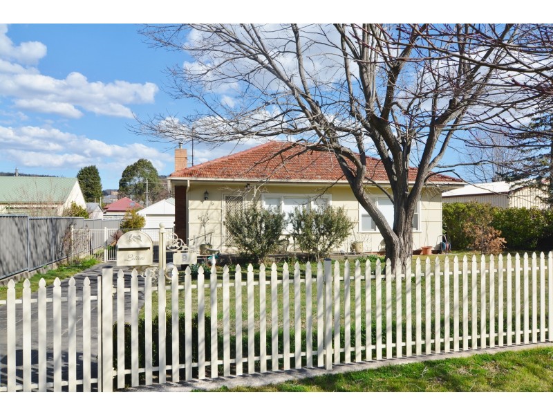 9 Selwyn Street, Lithgow NSW 2790