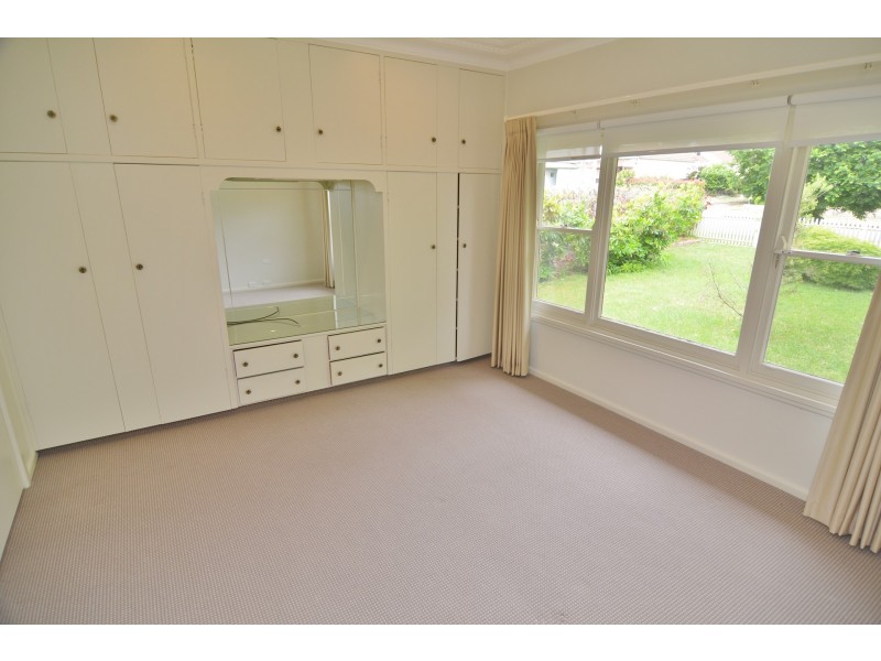 9 Selwyn Street, Lithgow NSW 2790
