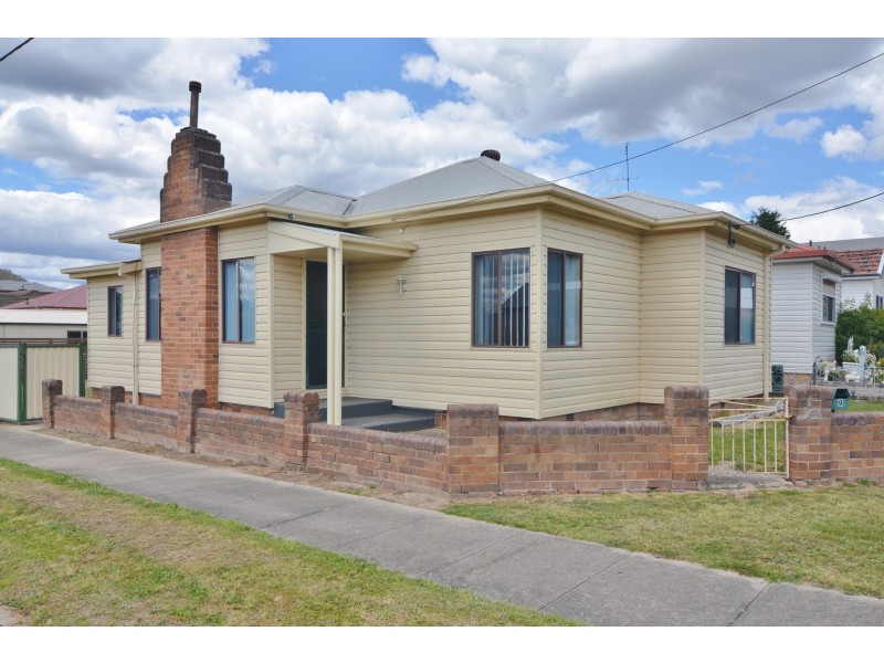 9 Bayonet Street, Lithgow NSW 2790