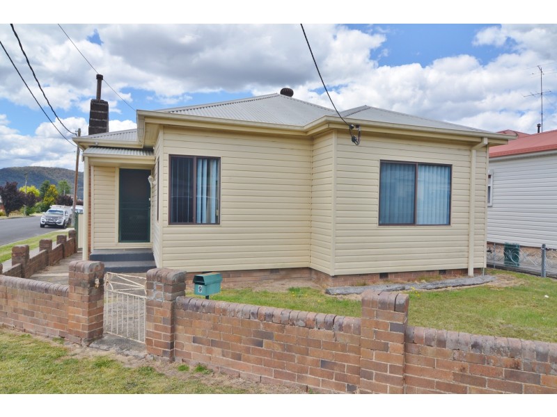 9 Bayonet Street, Lithgow NSW 2790