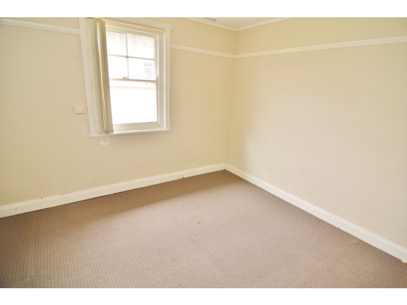 7 Martini Parade, Lithgow NSW 2790