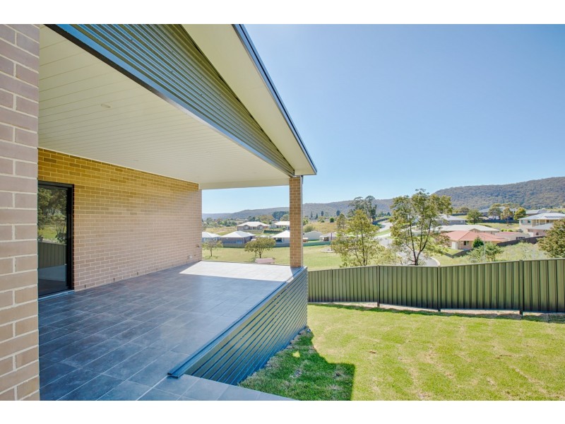 18 Thornton Avenue, Lithgow NSW 2790