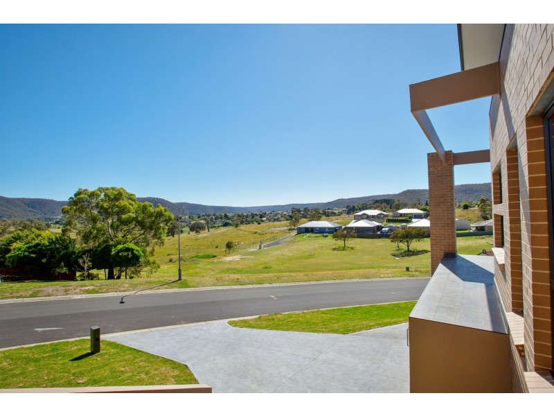 18 Thornton Avenue, Lithgow NSW 2790