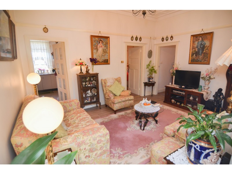 18 Saville Street, Portland NSW 2847