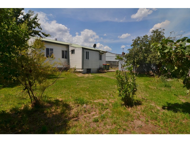 4 Buttress Place, Lithgow NSW 2790