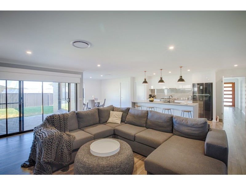 34 James O’ Donnell Drive, Lithgow NSW 2790