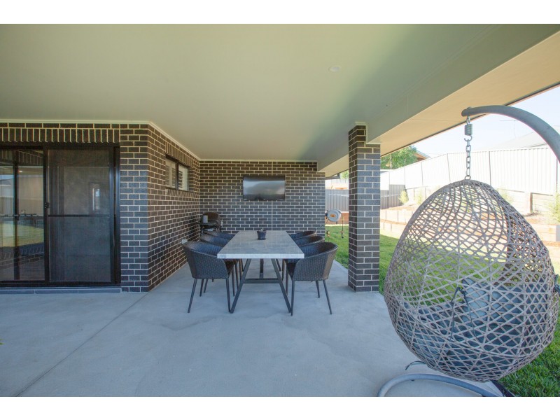 34 James O’ Donnell Drive, Lithgow NSW 2790