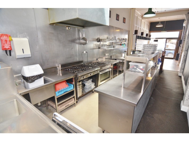 128 Main Street, Lithgow NSW 2790