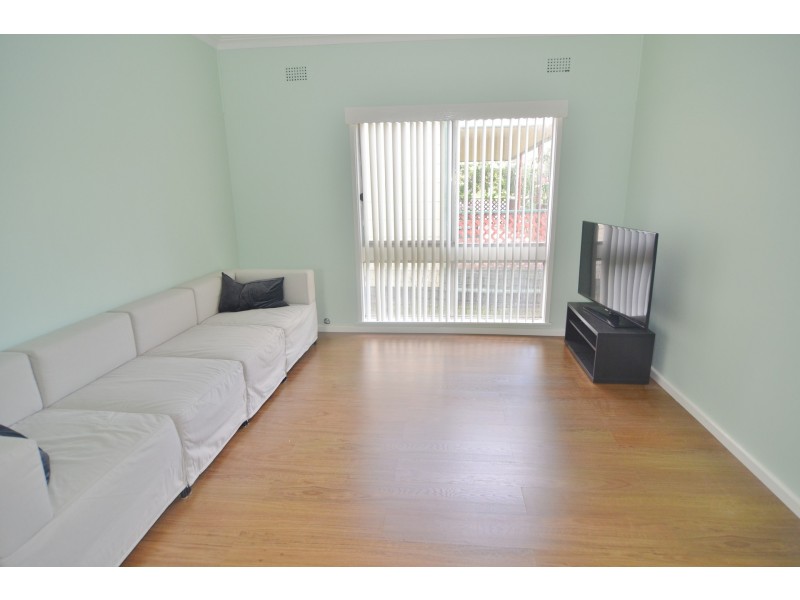 216 Inch Street, Lithgow NSW 2790