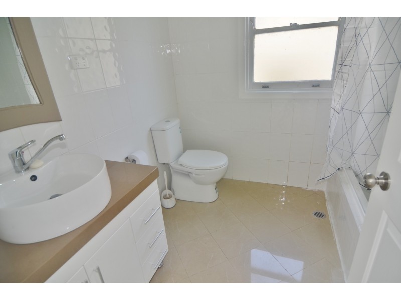 216 Inch Street, Lithgow NSW 2790