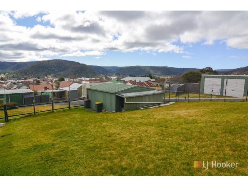 1a Cook Street, Lithgow NSW 2790