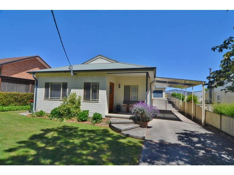 19 Vickers Street, Lithgow NSW 2790