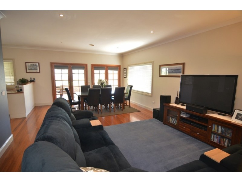 19 Vickers Street, Lithgow NSW 2790