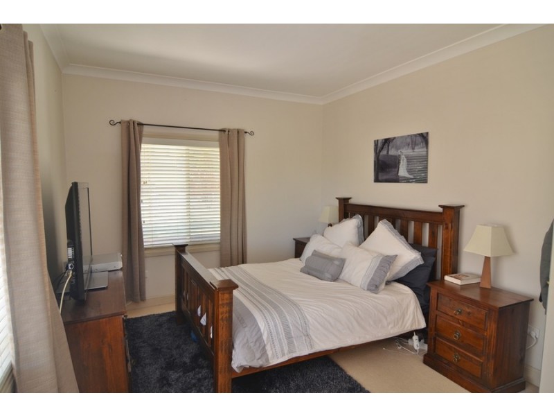 19 Vickers Street, Lithgow NSW 2790