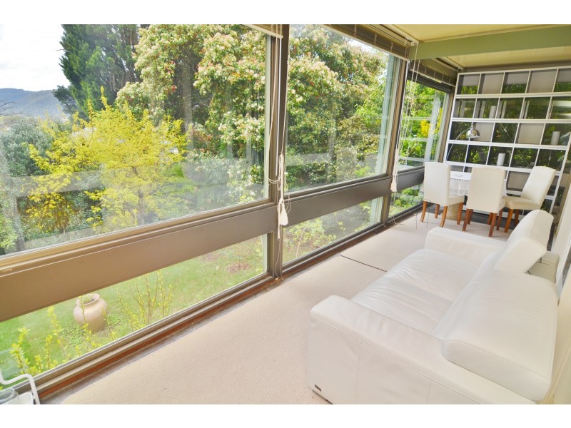 16 Birdwood Street, Lithgow NSW 2790