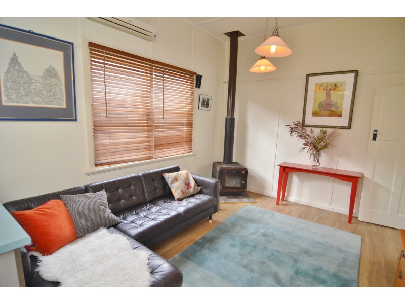 32 Calero Street, Lithgow NSW 2790