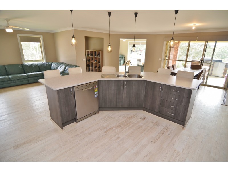 14 Creek Street, Portland NSW 2847