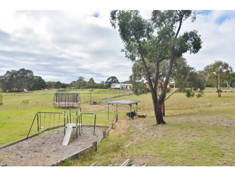 14 Creek Street, Portland NSW 2847