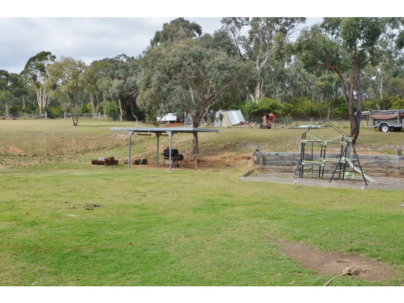 14 Creek Street, Portland NSW 2847