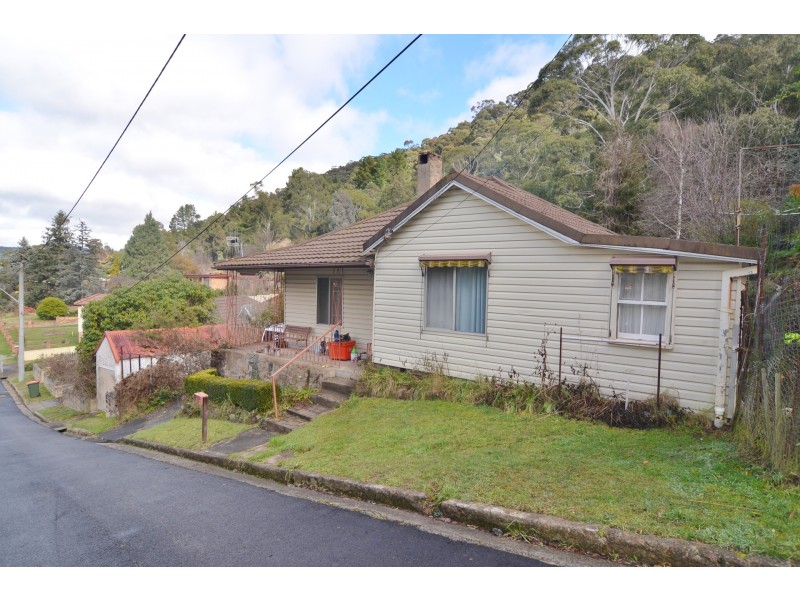 51 Hepburn Street, Lithgow NSW 2790
