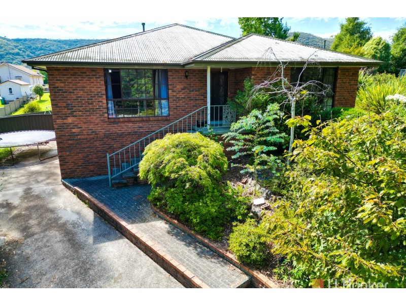 17a Wrights Road, Lithgow NSW 2790