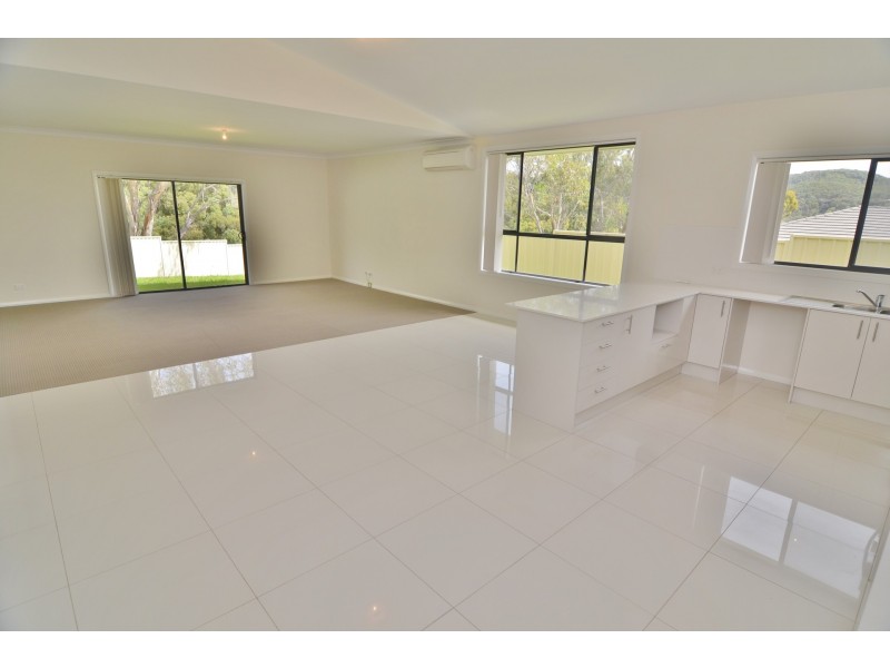 17 Henning Crescent, Wallerawang NSW 2845