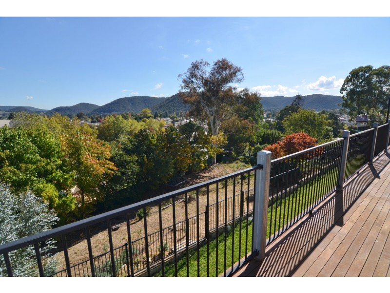 82 Wrights Road, Lithgow NSW 2790