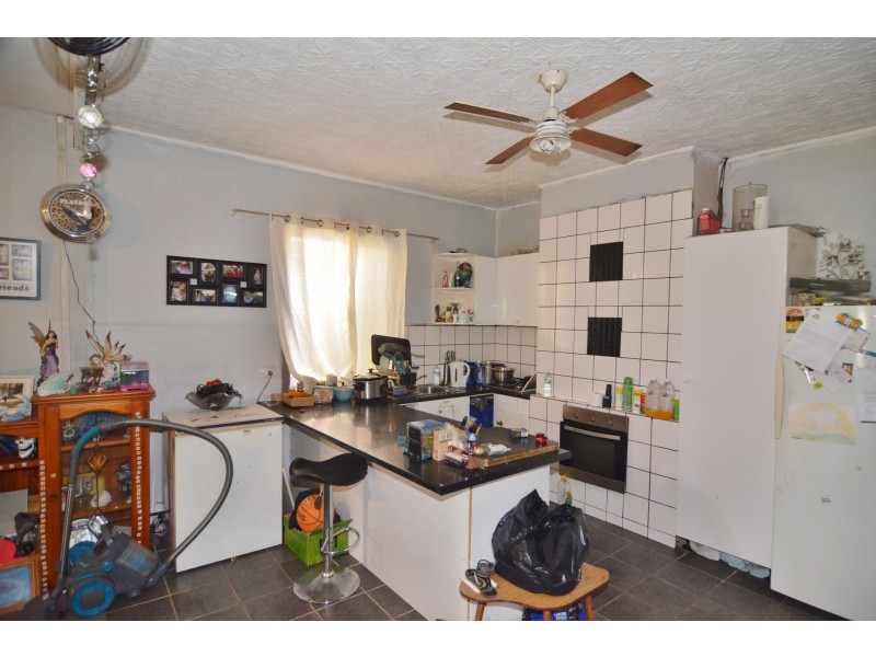 11 Piper Street, Portland NSW 2847