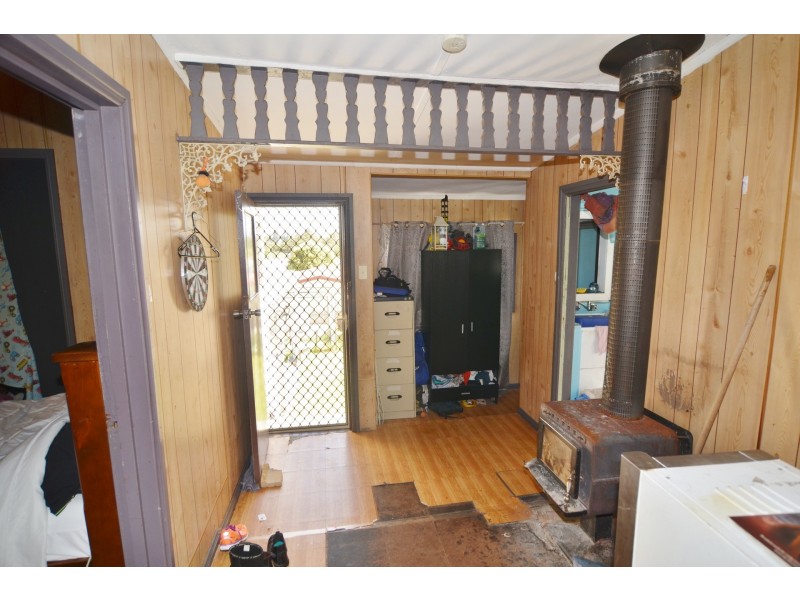 11 Piper Street, Portland NSW 2847