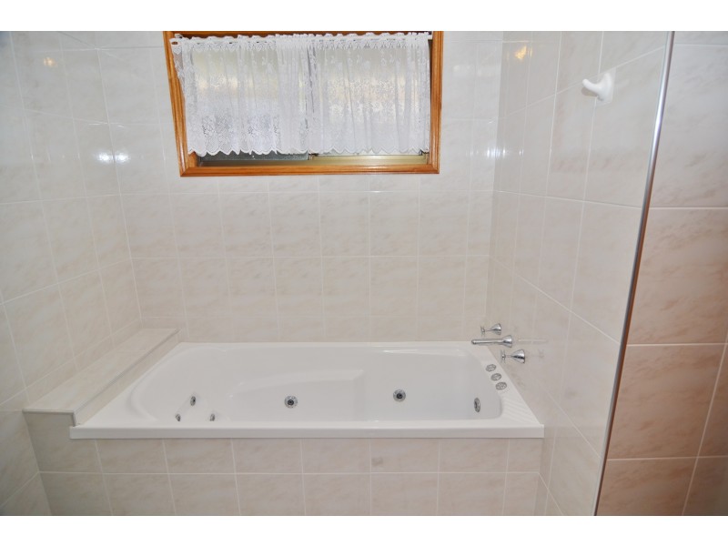 5 Pindari Place, Wallerawang NSW 2845