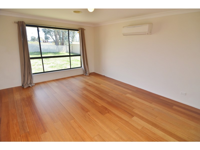 39 Henning Crescent, Wallerawang NSW 2845