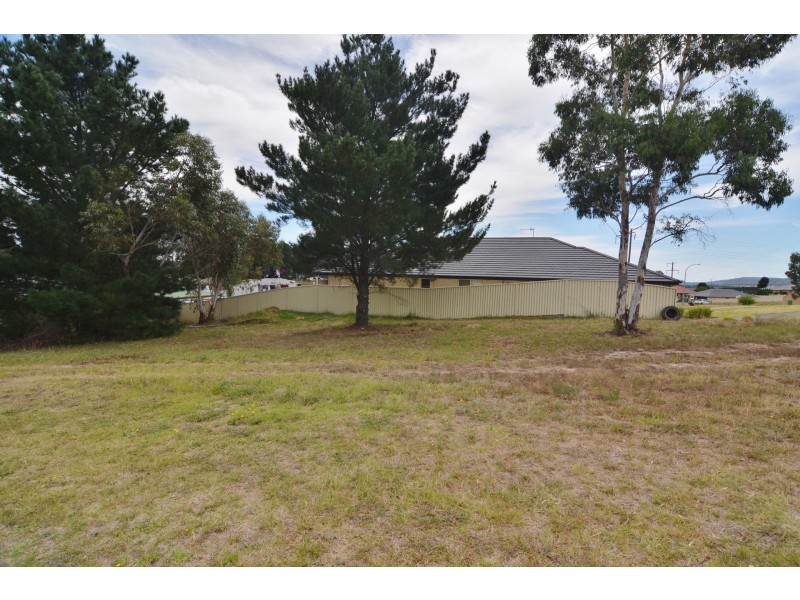 8 Lane Street, Wallerawang NSW 2845