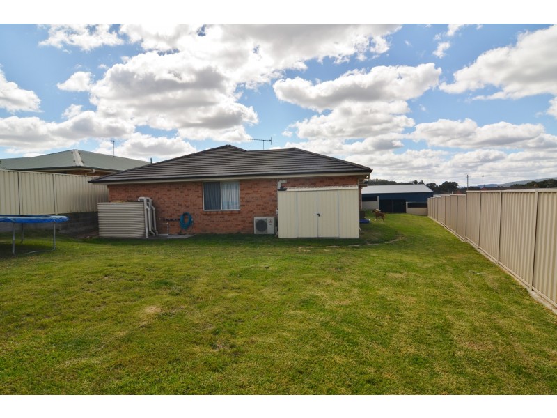 4 Bulkeley Lane, Wallerawang NSW 2845