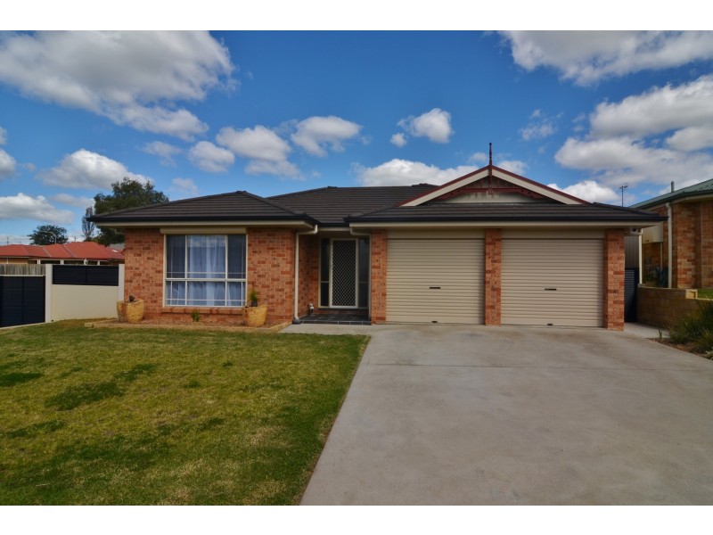 4 Bulkeley Lane, Wallerawang NSW 2845