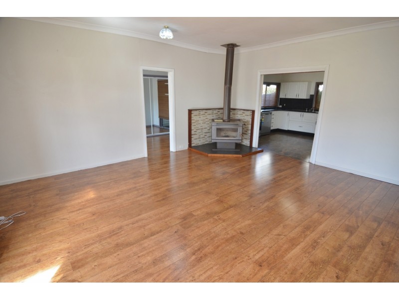 18 Tweed Road, Lithgow NSW 2790