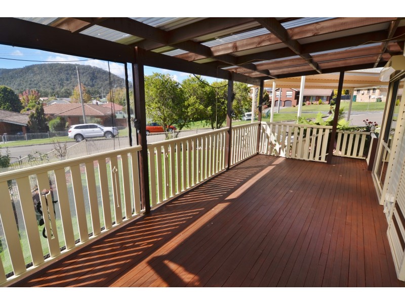 18 Tweed Road, Lithgow NSW 2790