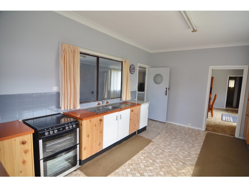 3076 Castlereagh Highway, Ben Bullen NSW 2790