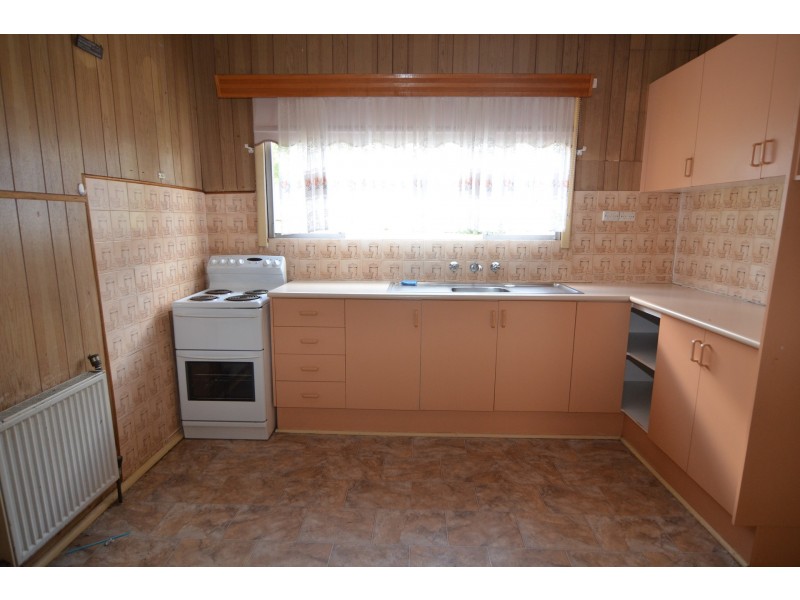 110 Sandford Avenue, Lithgow NSW 2790